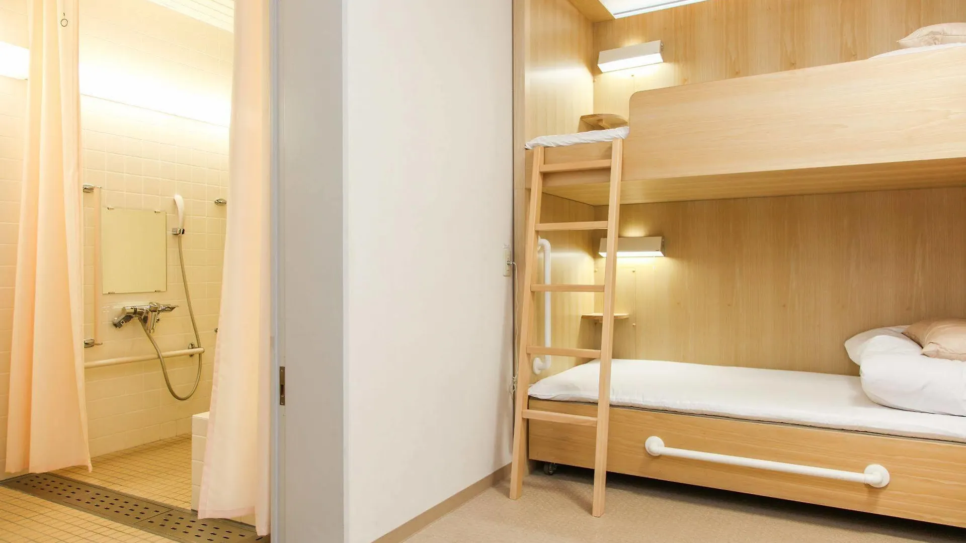Shin-Osaka Youth Hostel Japan