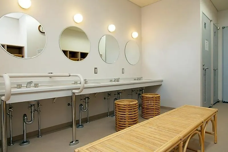 Shin-Osaka Youth Hostel